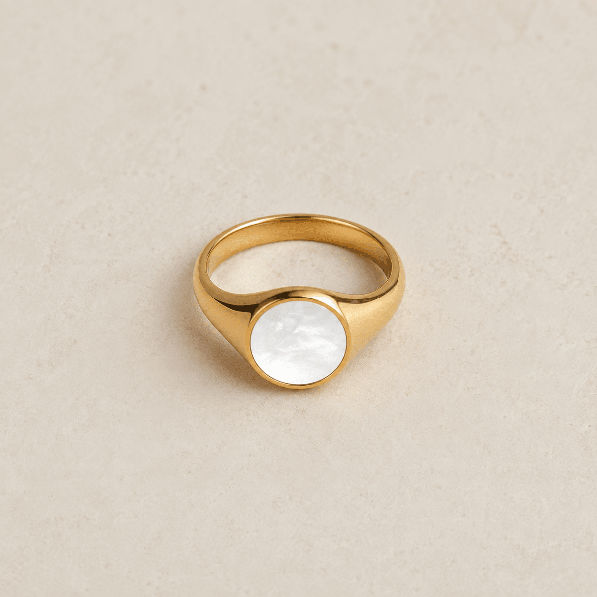 Altea Mother-of-Pearl Signet Ring