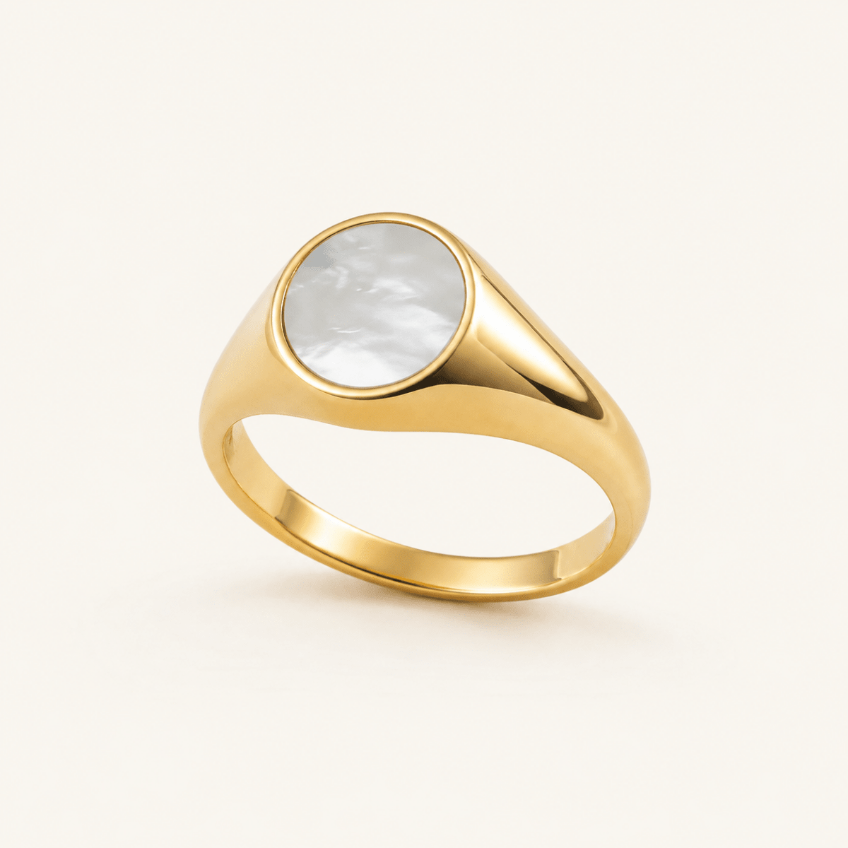 Altea Mother-of-Pearl Signet Ring