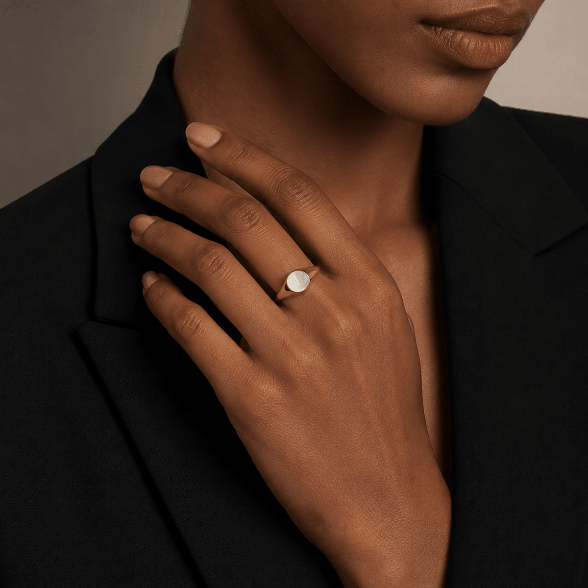 Altea Mother-of-Pearl Signet Ring