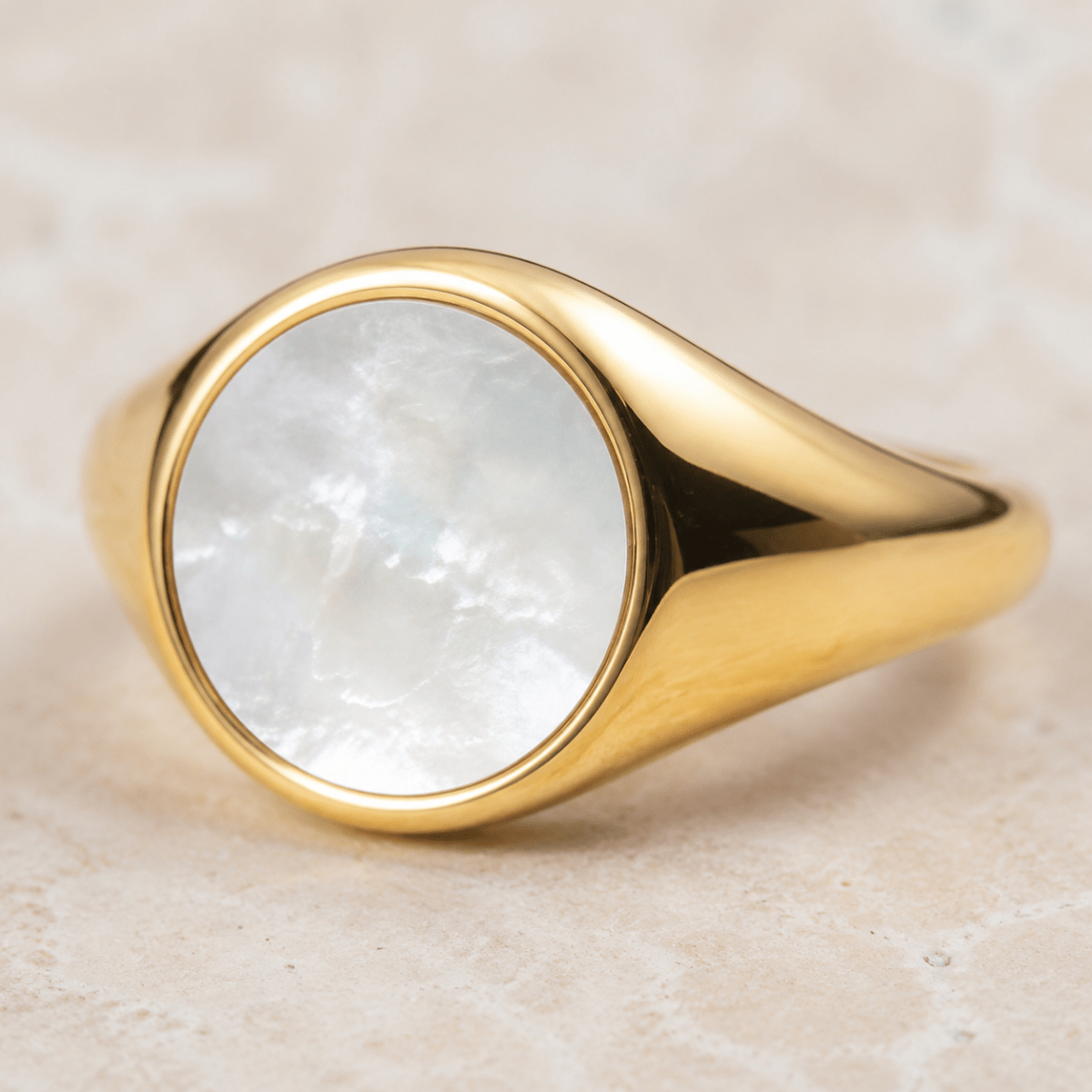 Altea Mother-of-Pearl Signet Ring