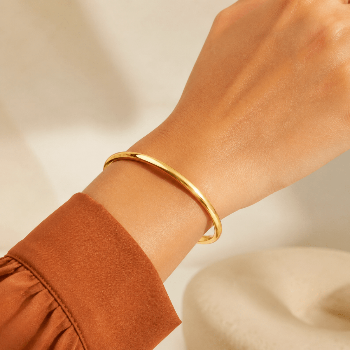Amina Polished Open Bangle