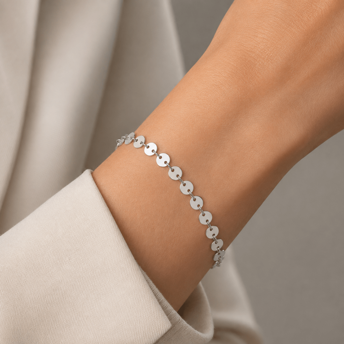 Aveline Disc-Link Bracelet
