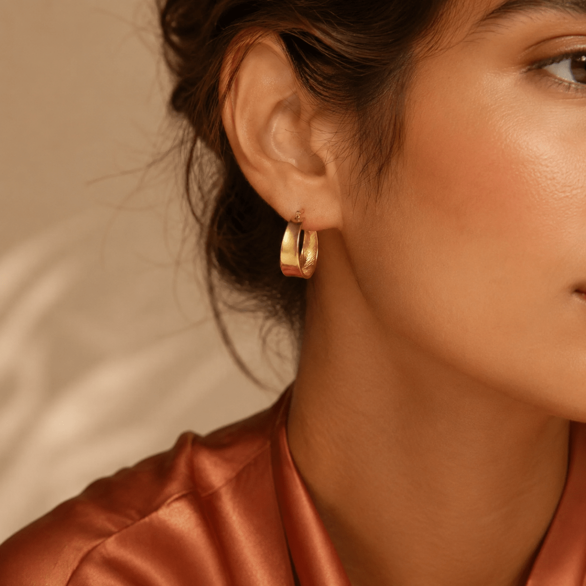 Calista Sculpted Ribbon Hoop Earrings