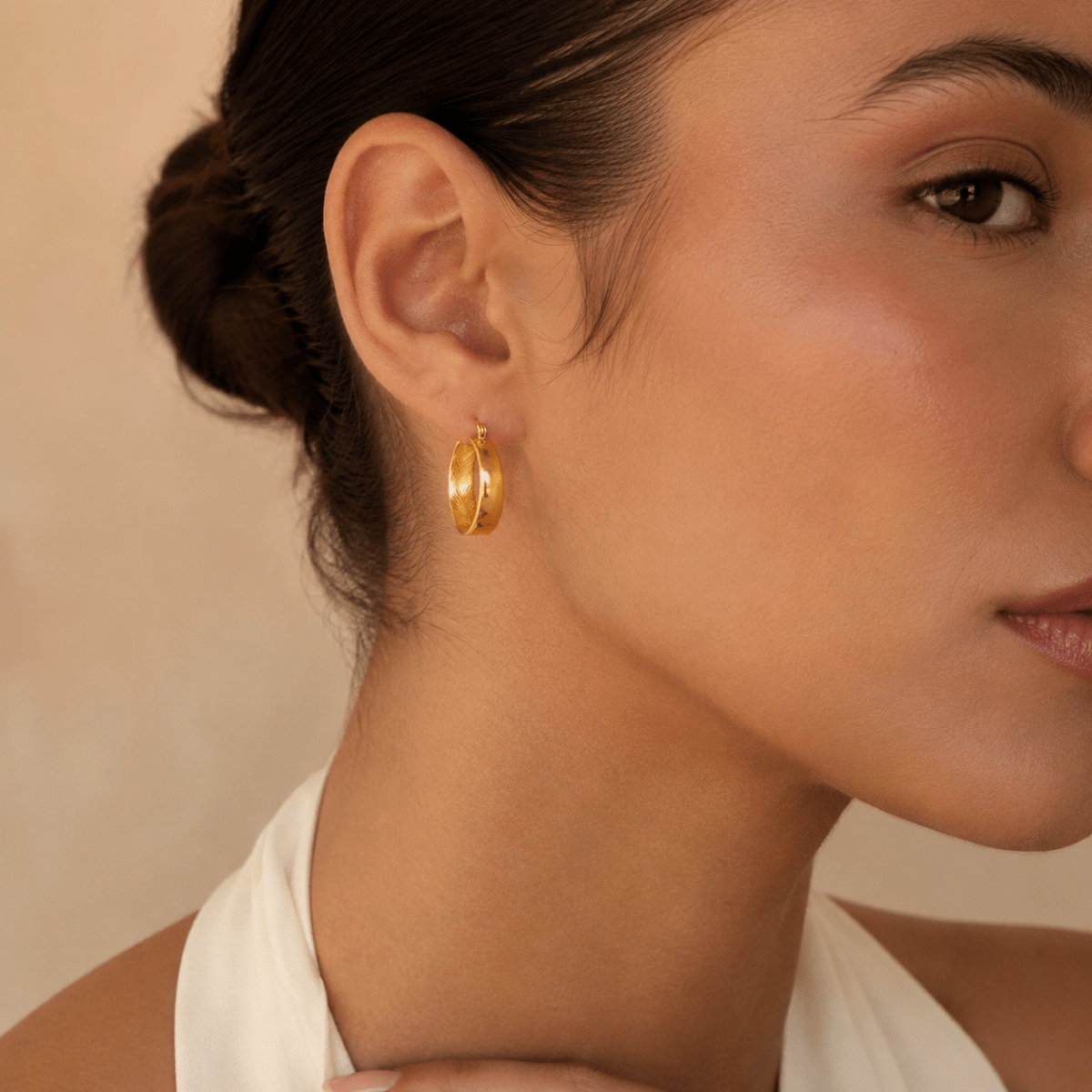 Calista Sculpted Ribbon Hoop Earrings