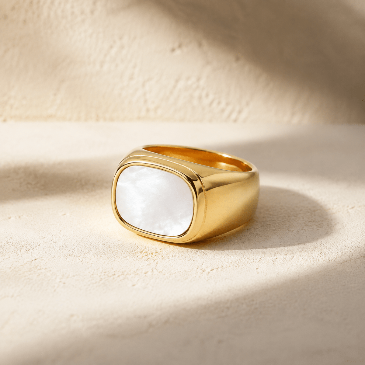Calista Shell Signet Ring