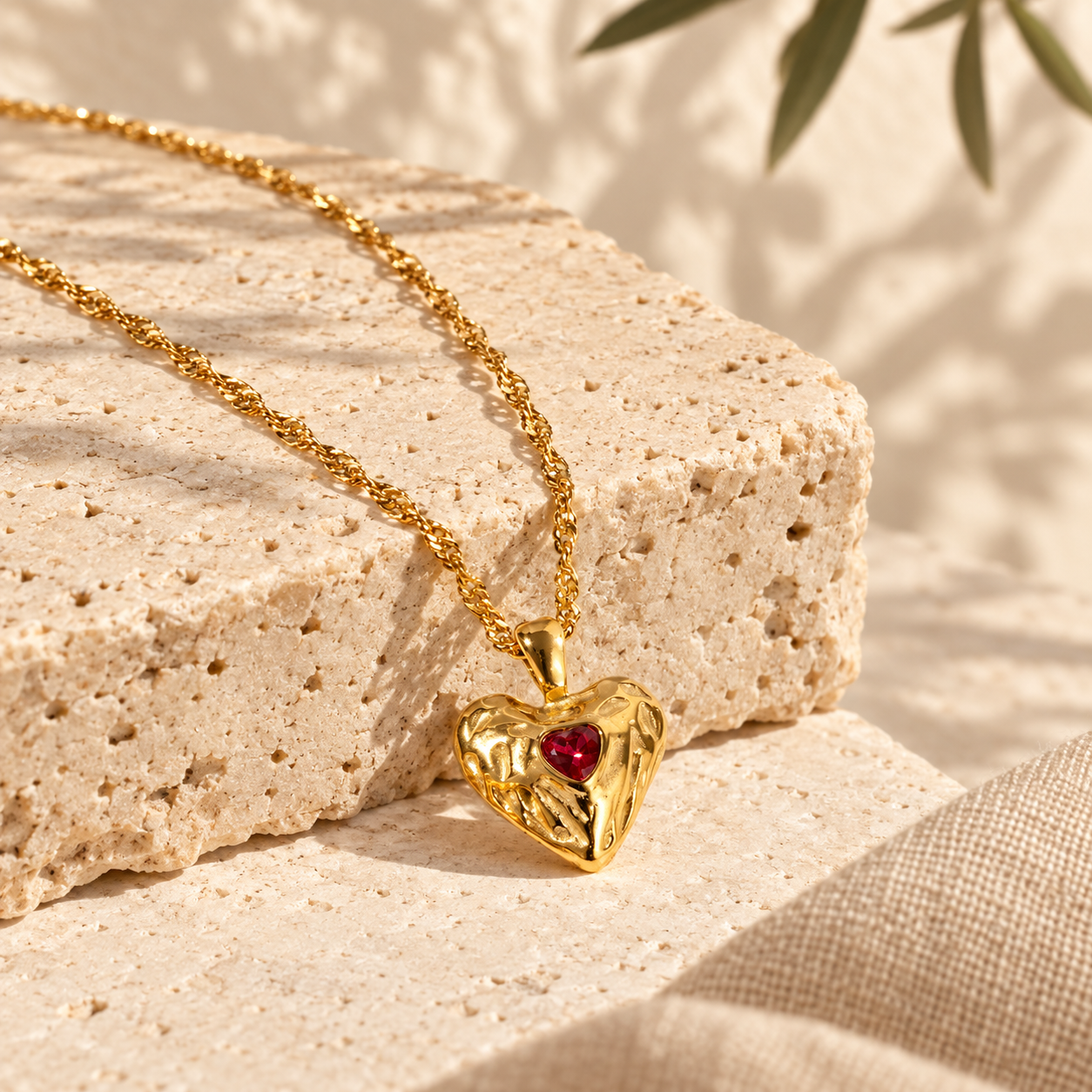 Coeuria Hammered Red Heart Necklace
