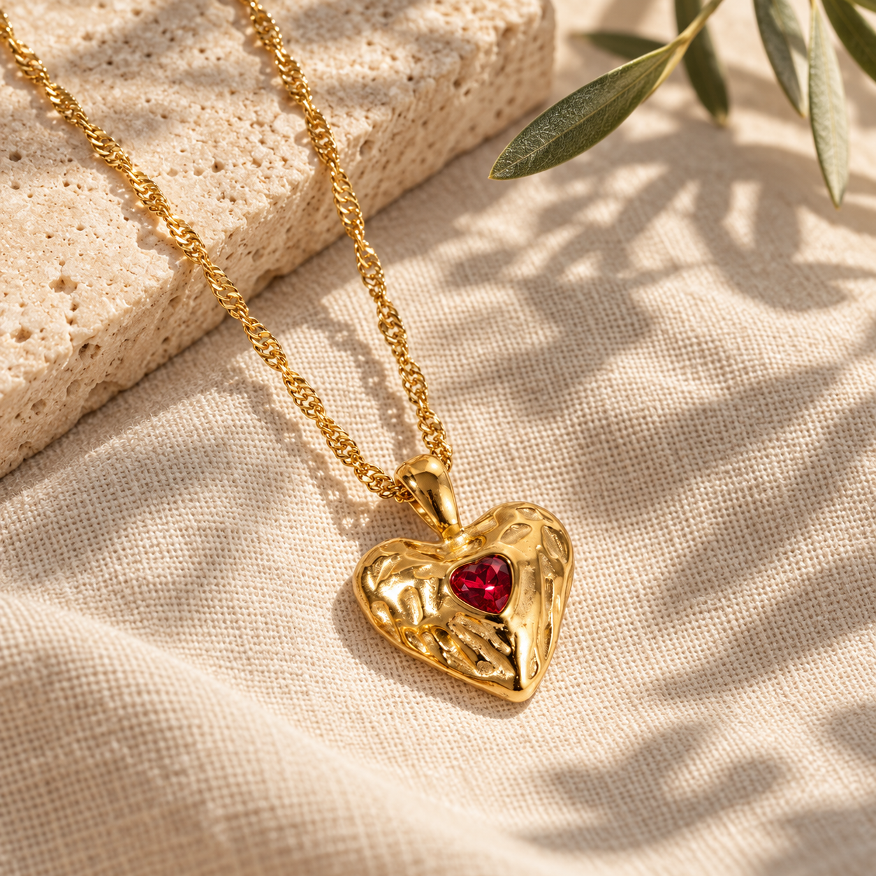 Coeuria Hammered Red Heart Necklace
