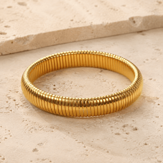 Elara Ribbed Flex Bangle