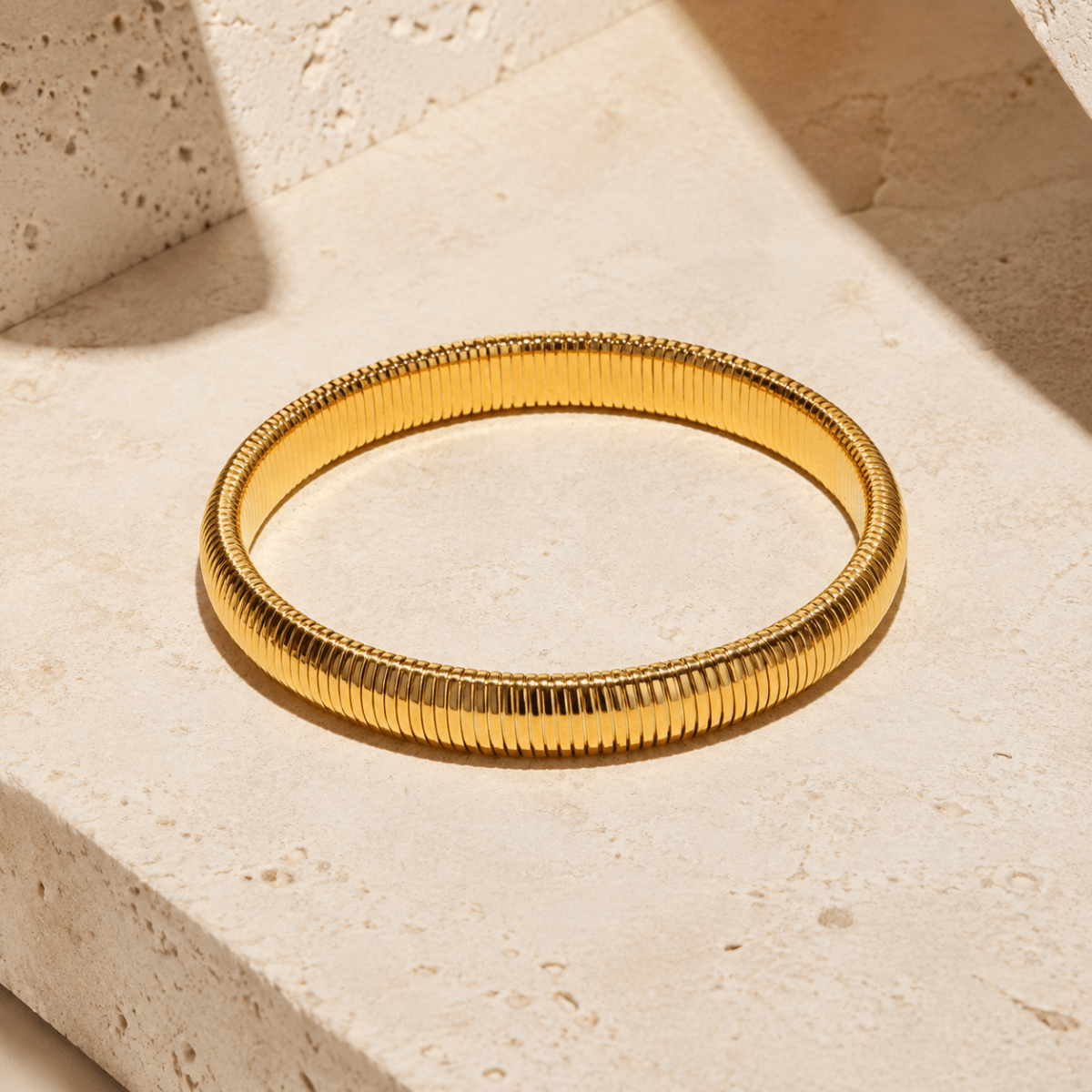 Elara Ribbed Flex Bangle