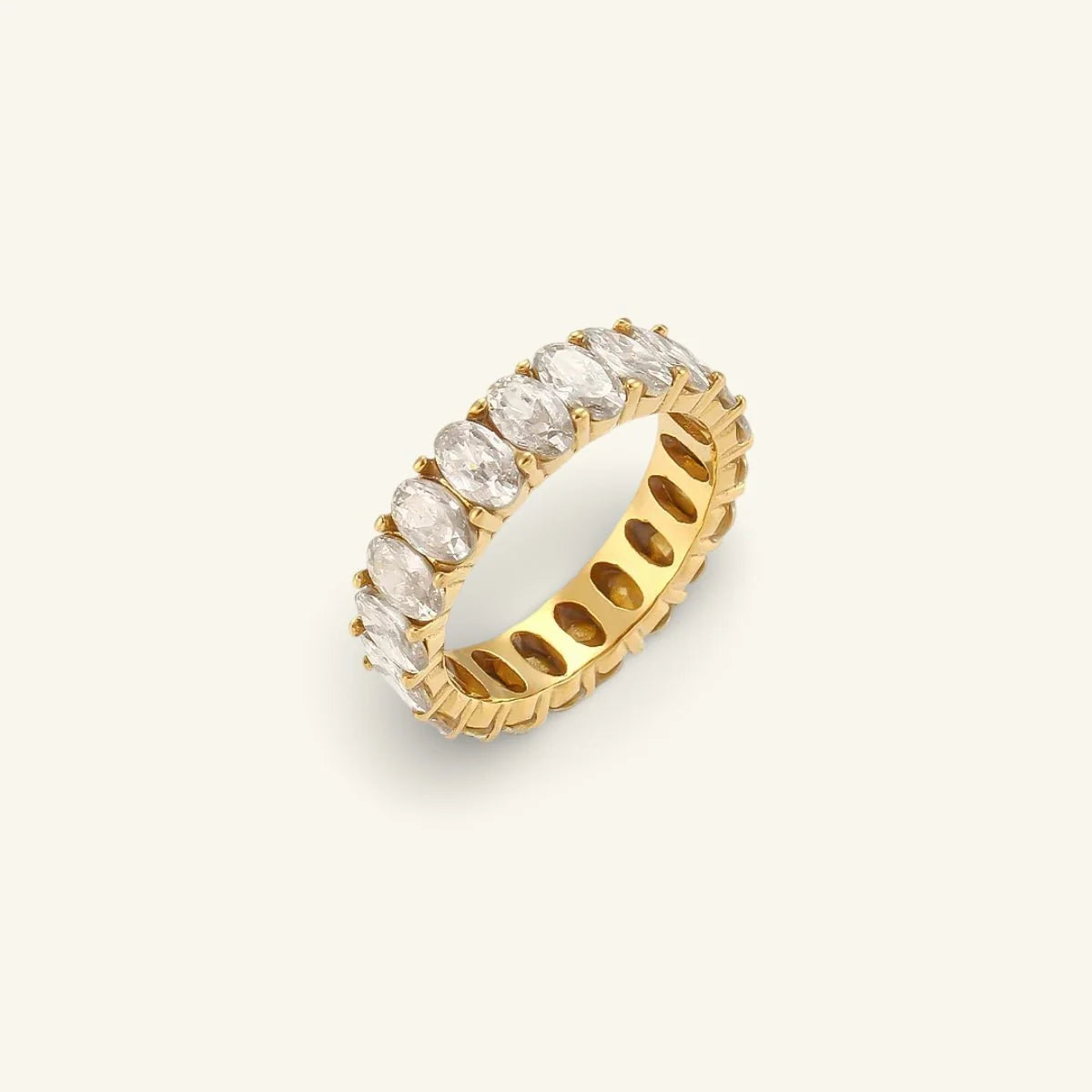Etoile Pavé Gold Ring
