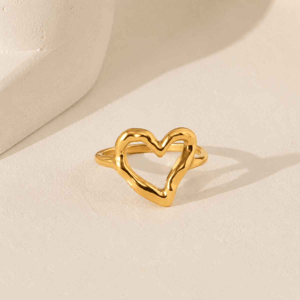 Evadne Organic Open Heart Ring