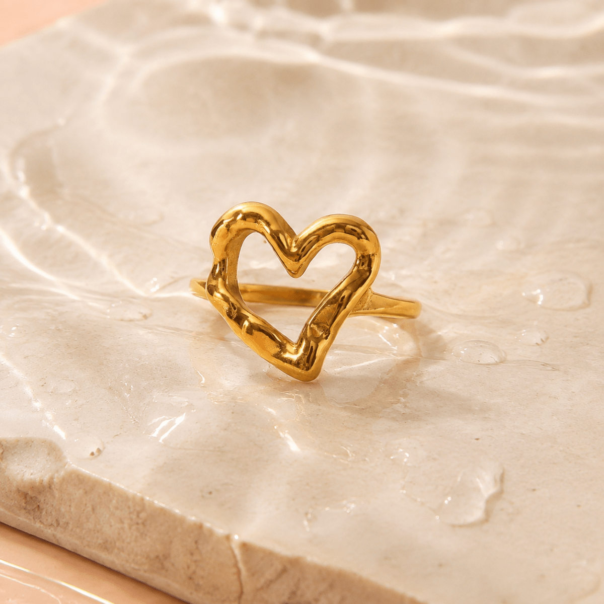Evadne Organic Open Heart Ring