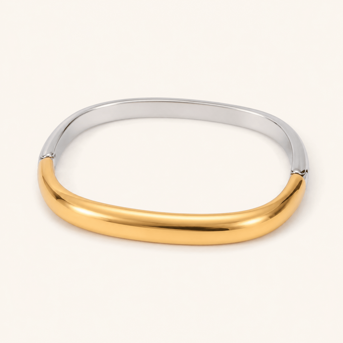 Isadora Rounded Square Hinged Bangle
