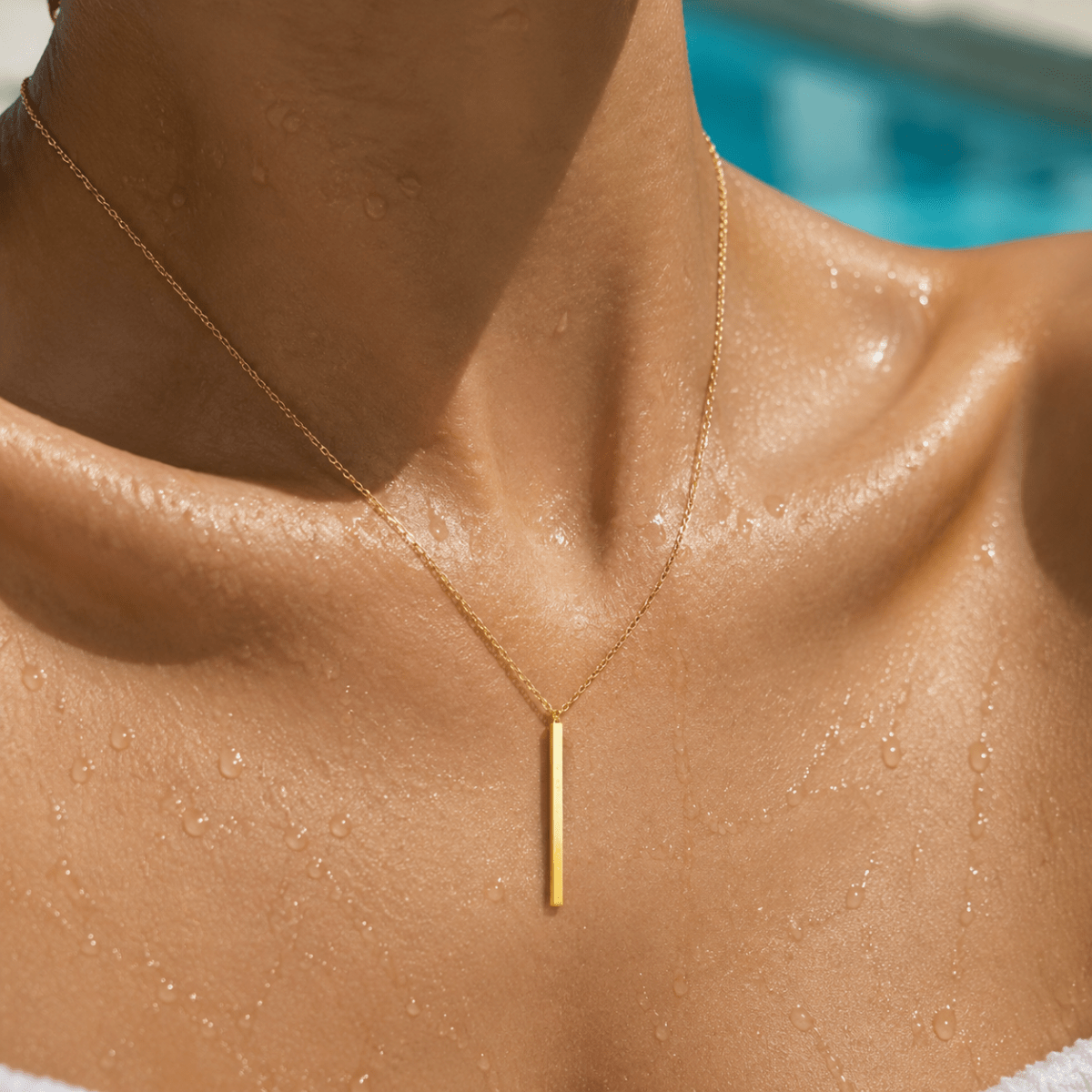 Maelis Bar Drop Necklace