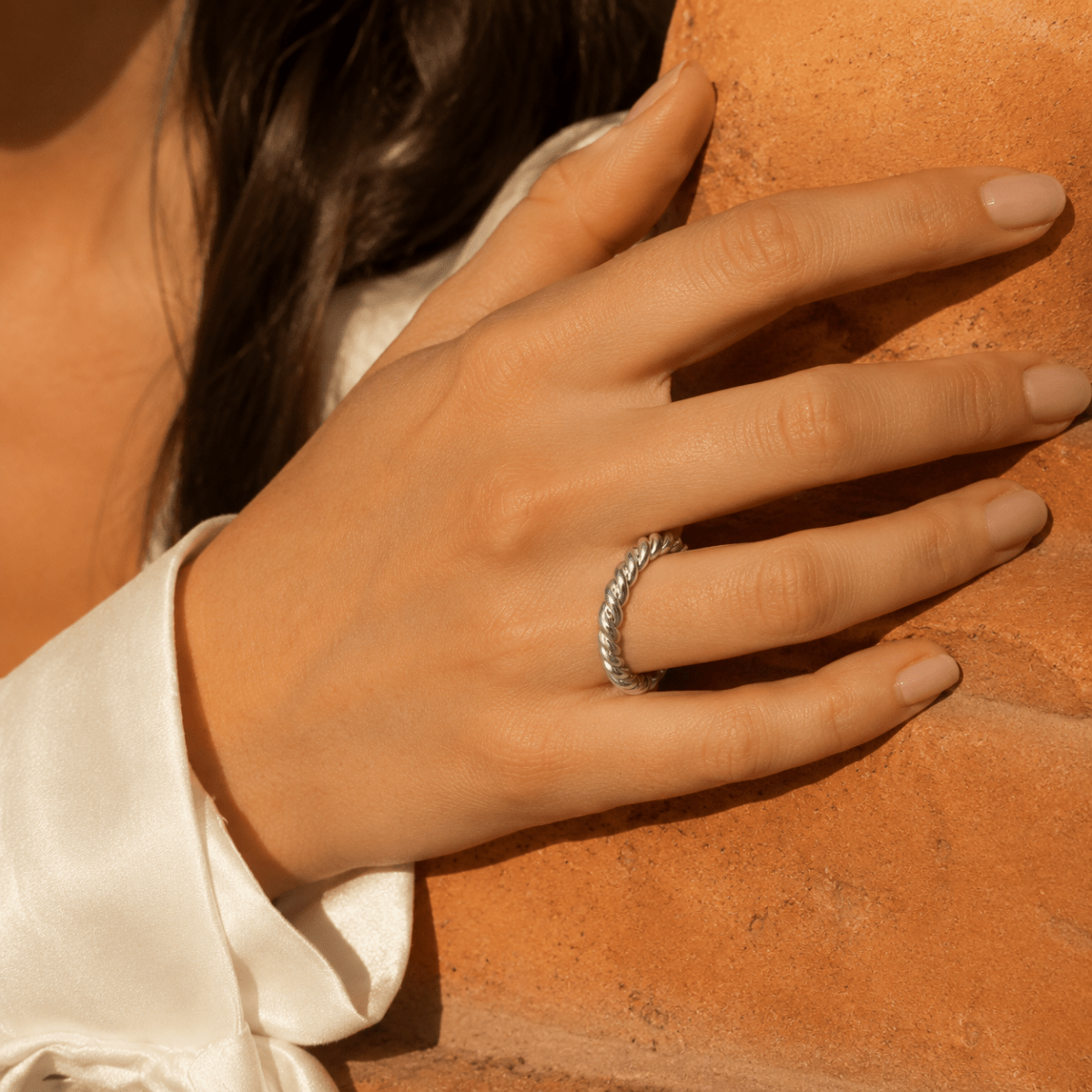 Naxos Rope-Twist Band Ring