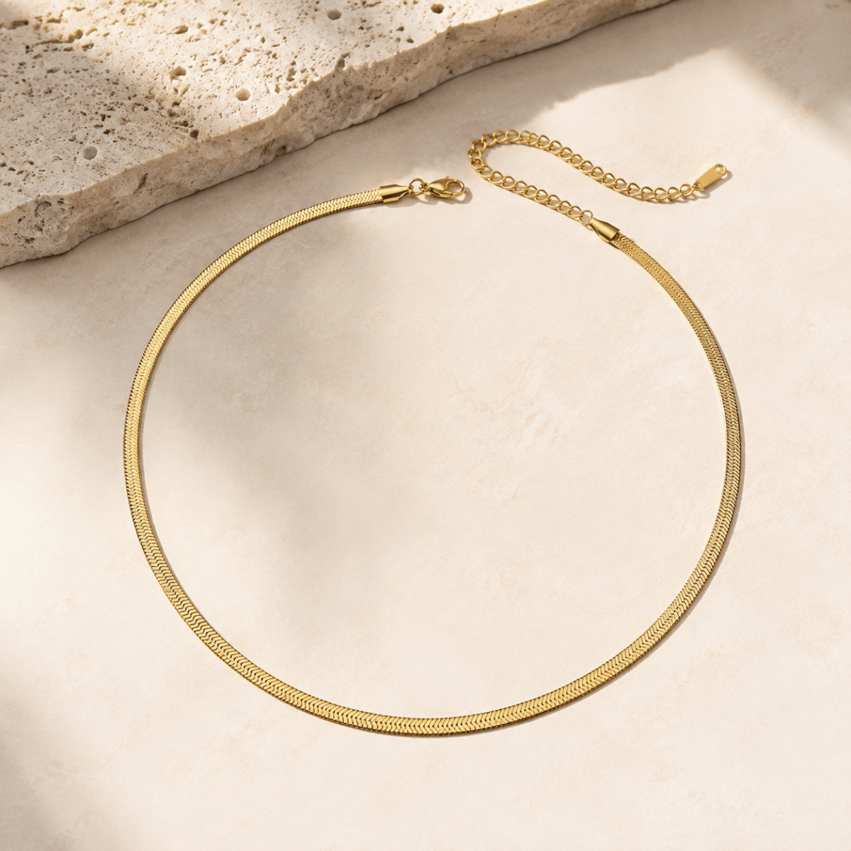 Nerina Herringbone Necklace