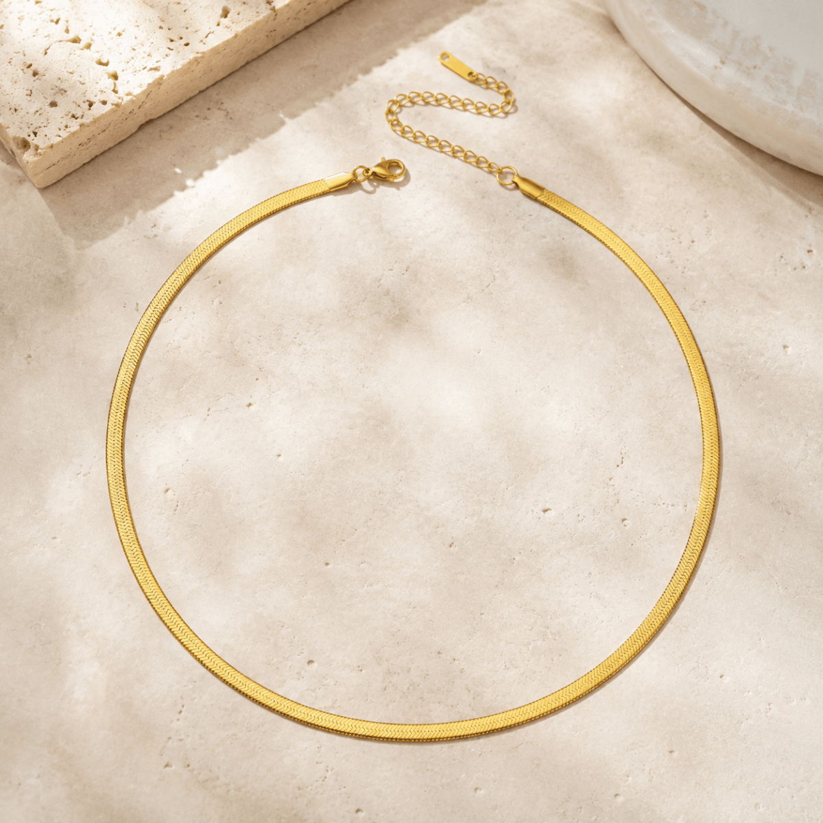 Nerina Herringbone Necklace