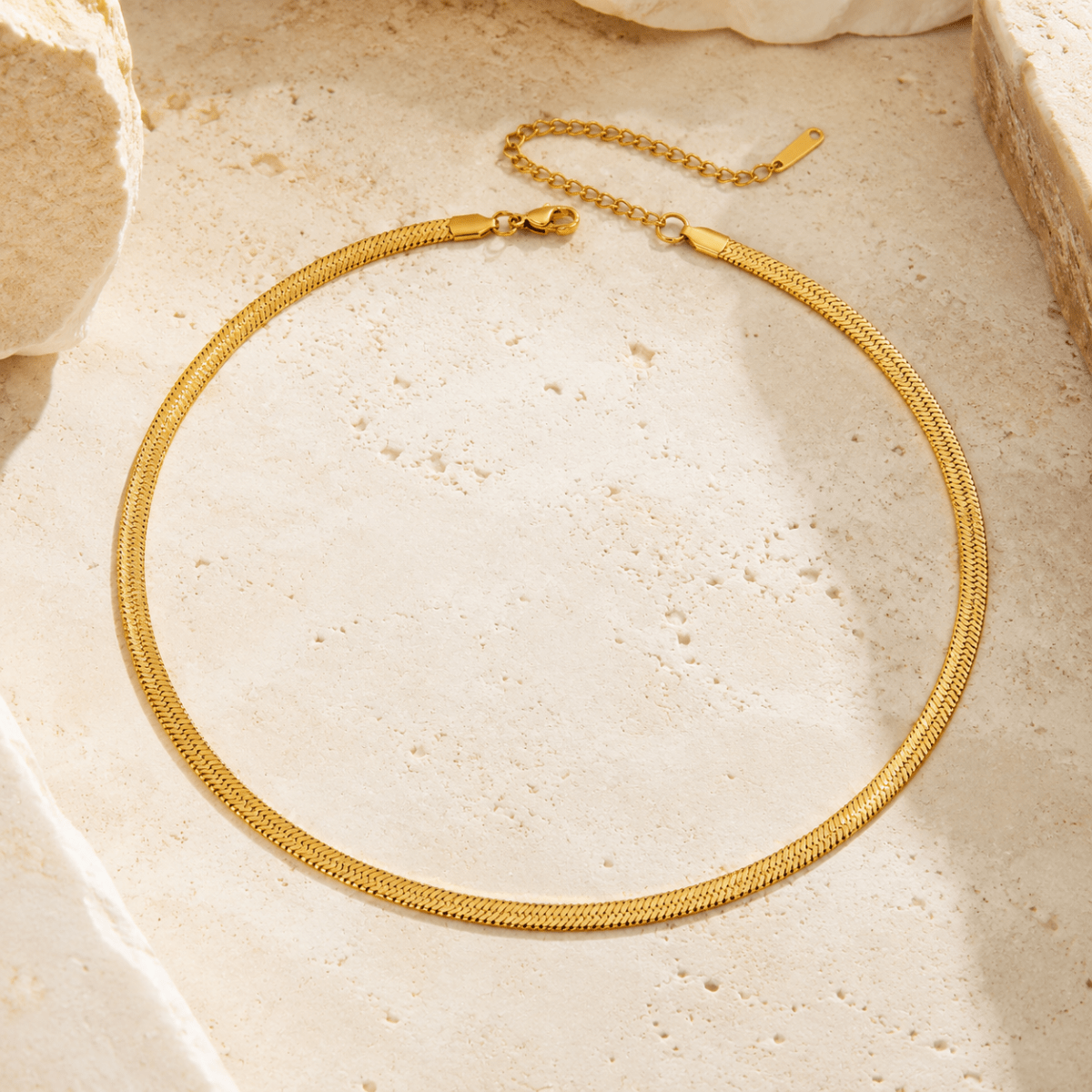 Nerina Herringbone Necklace
