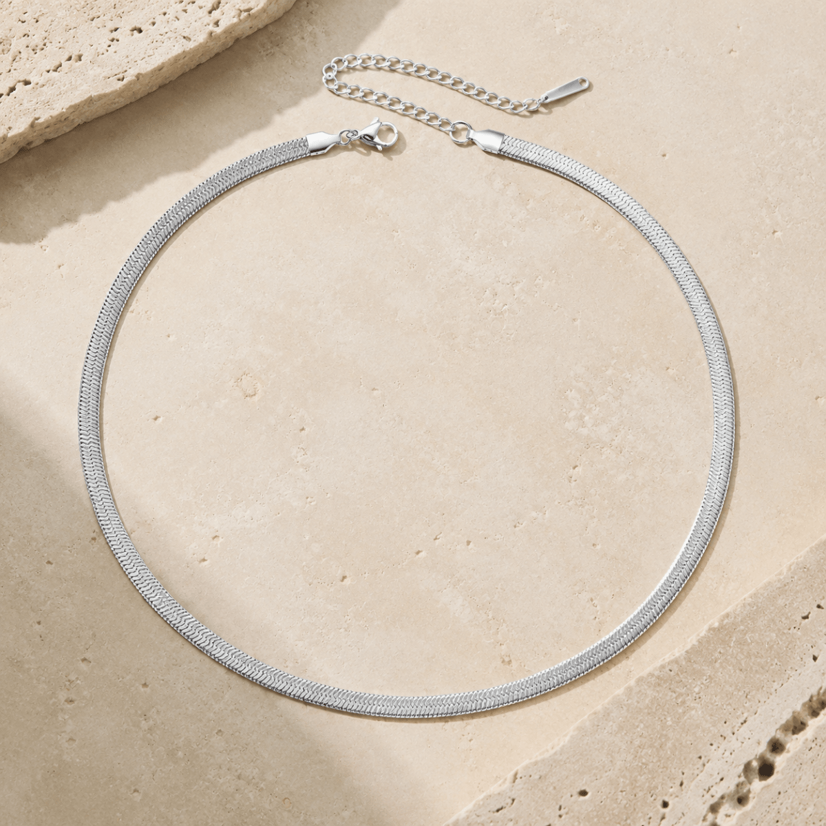 Nerina Herringbone Necklace