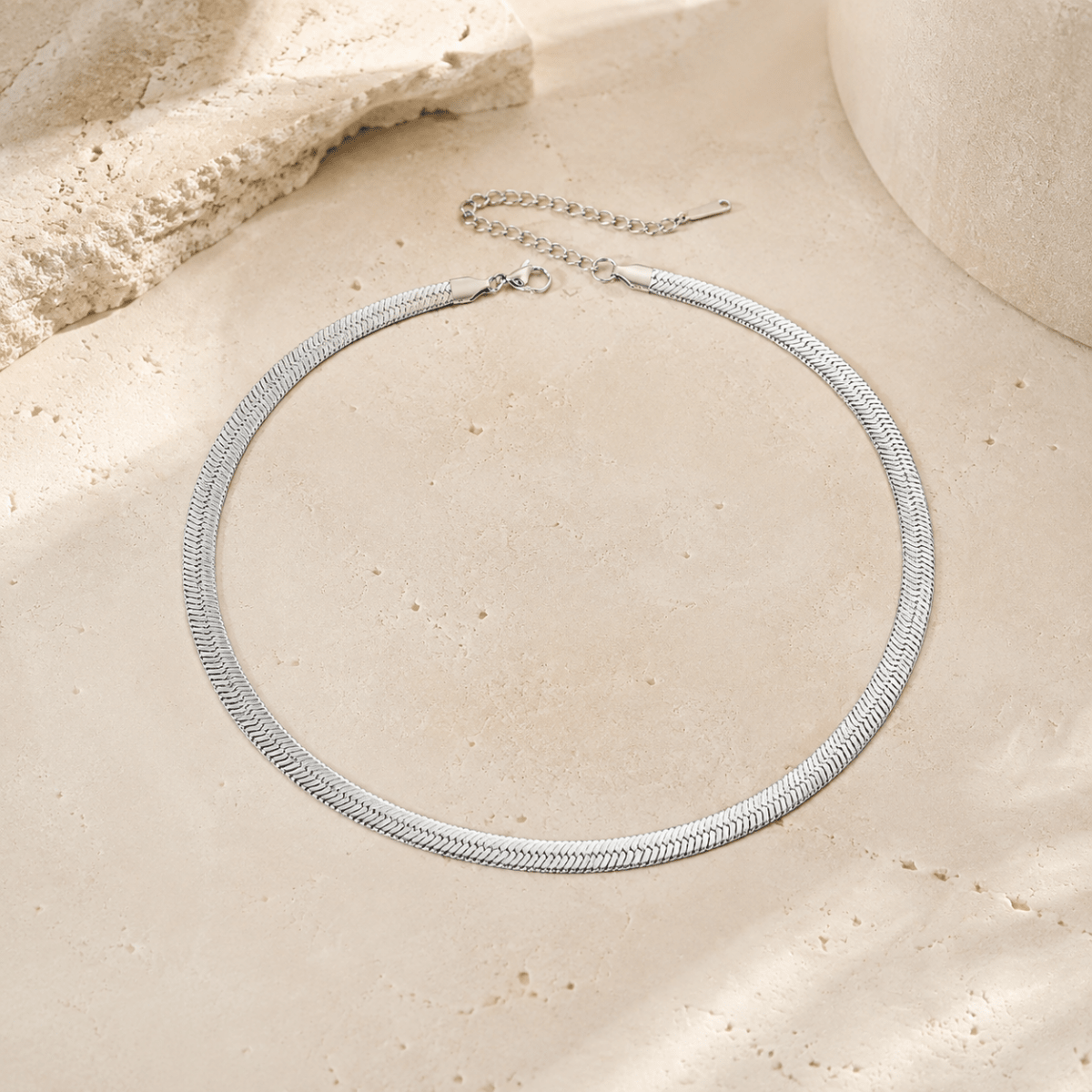 Nerina Herringbone Necklace