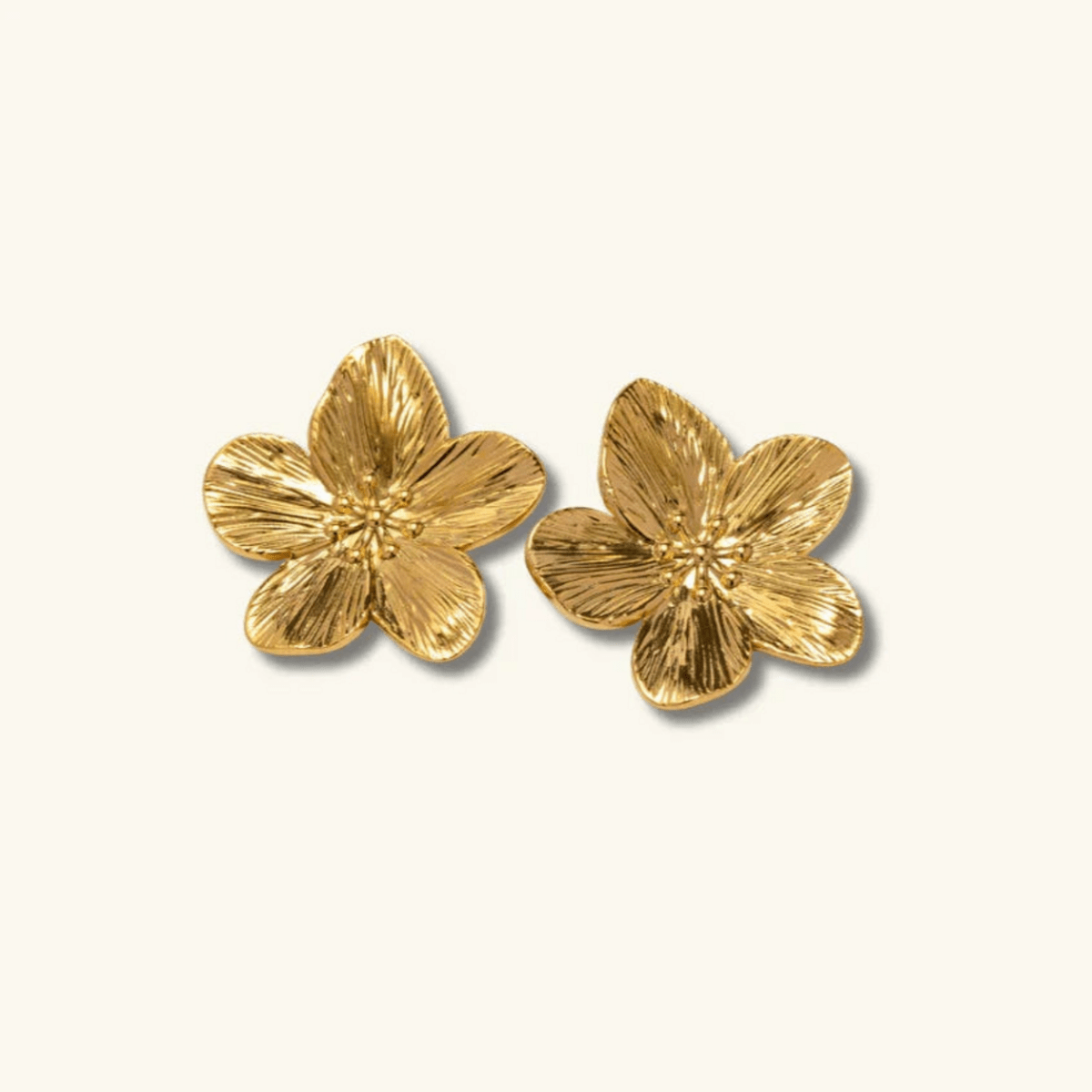 Neroli Sculpted Flower Stud Earrings