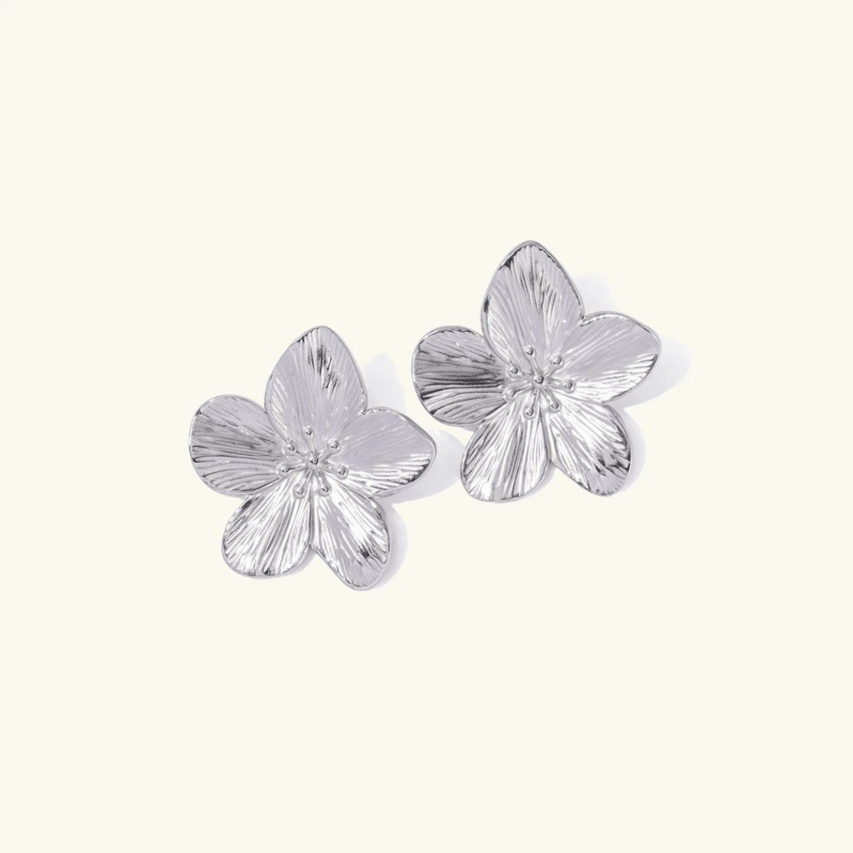 Neroli Sculpted Flower Stud Earrings
