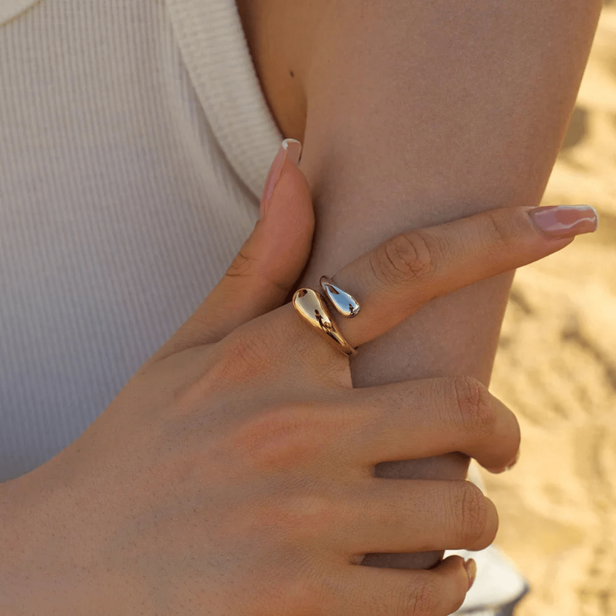Ondina Sculptural Bypass Ring