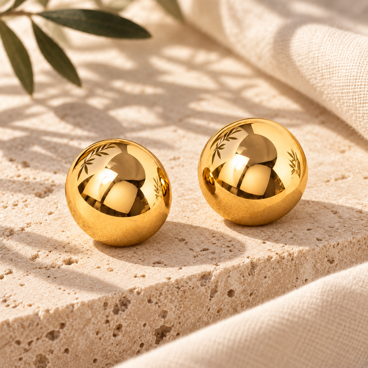 Orelisse Polished Dome Stud Earrings