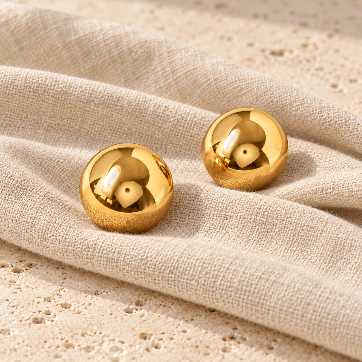 Orelisse Polished Dome Stud Earrings