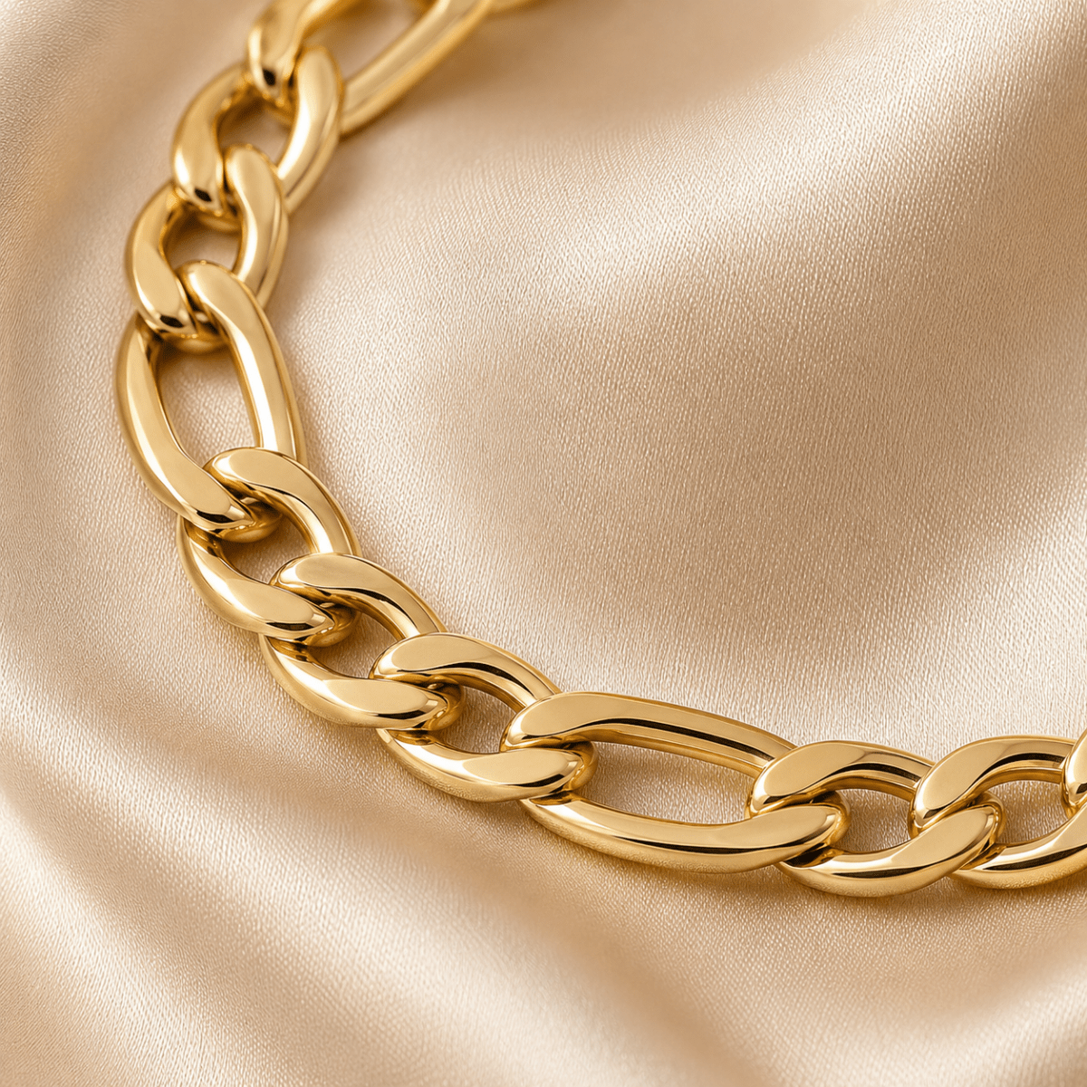 Solenne Figaro Chain Bracelet