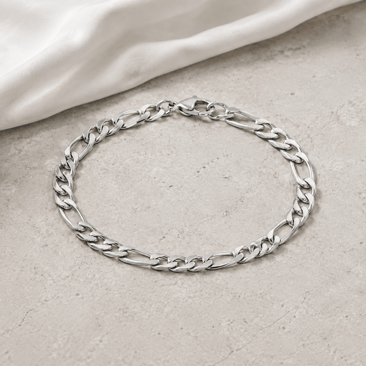 Solenne Figaro Chain Bracelet