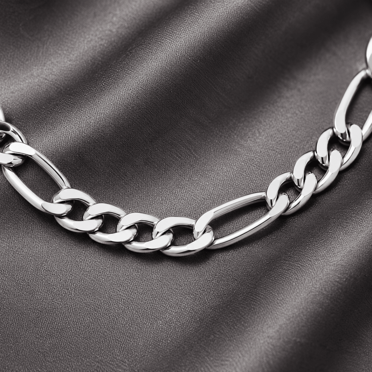 Solenne Figaro Chain Bracelet