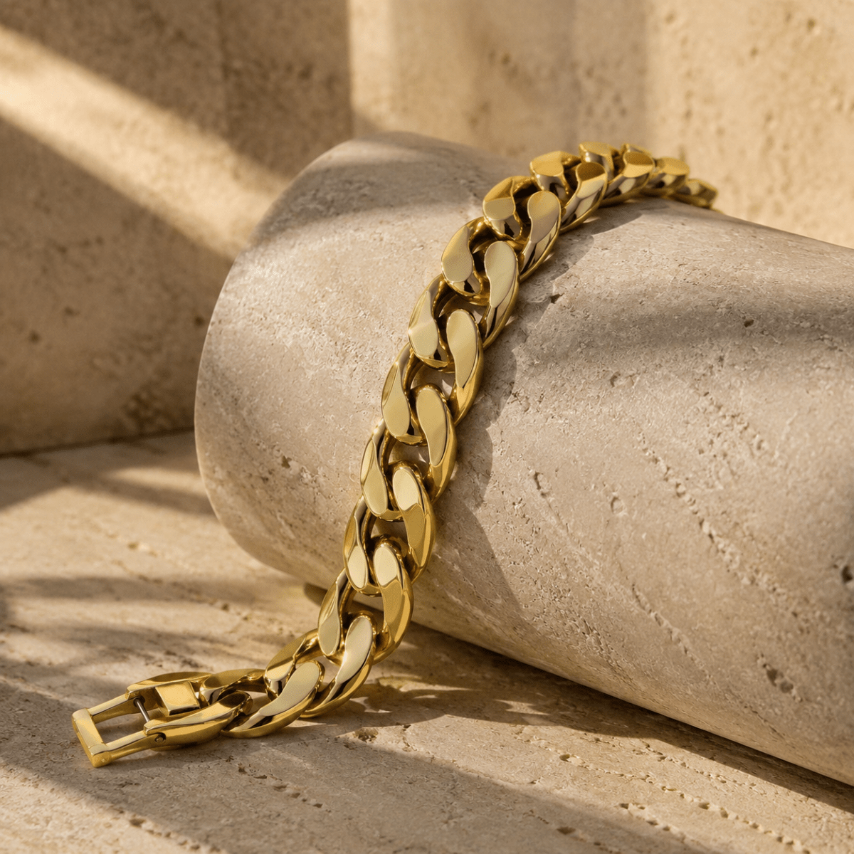 Valenza Bold Curb Chain Bracelet